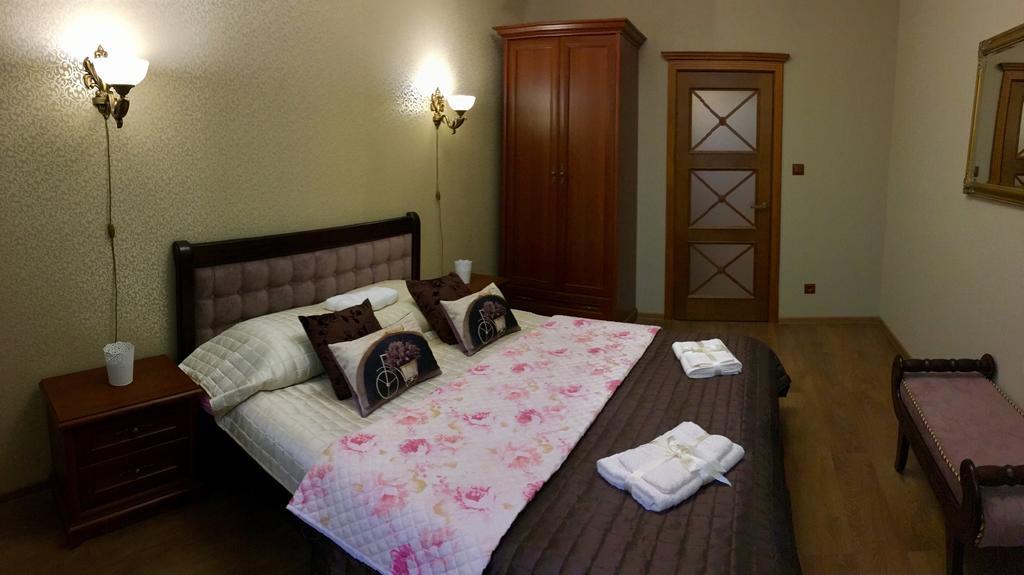 Apartment On Franka Lviv Extérieur photo